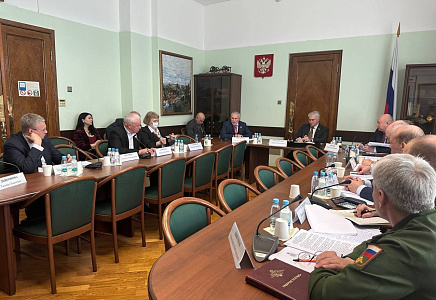 По инициативе Журавлева комитет ГД по обороне обсудил производство и использование БПЛА и РЭБ
