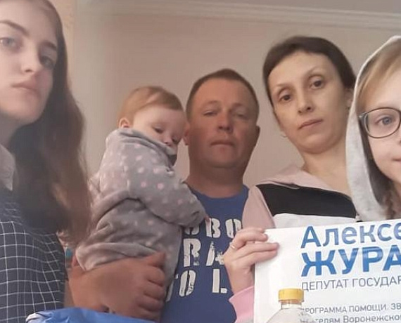 Алексей Журавлев в Воронеже встретился с волонтерами