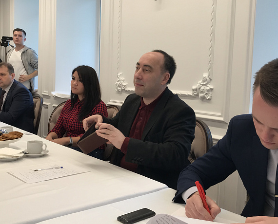 Бирюков и Ахматов провели встречу с политиками Владимирской области
