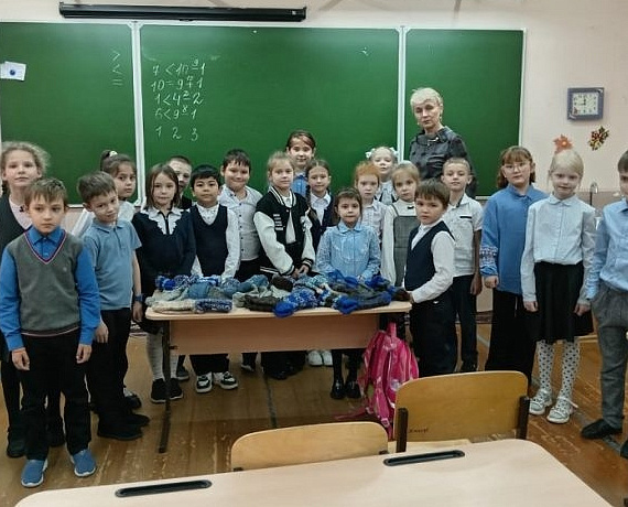 Клуб избирателей Вячеслава Илюхина оказывает помощь волонтерам, помогающим воинам, участвующим в СВО