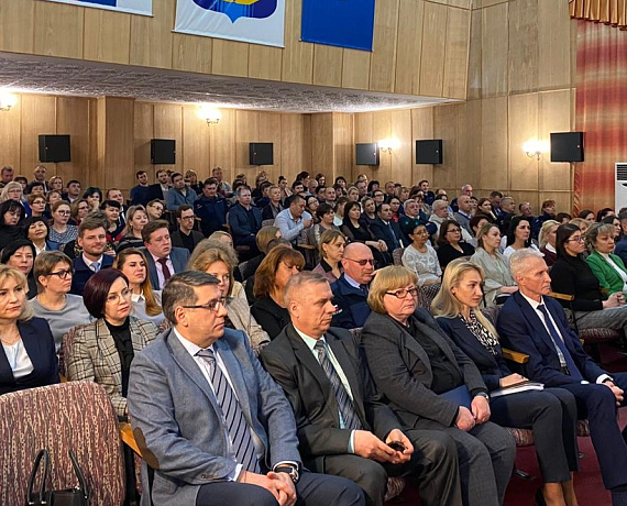 Алексей Журавлев выступил перед жителями Байконура