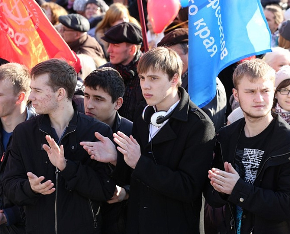 Владивосток поддержал выбор Крыма народным сходом