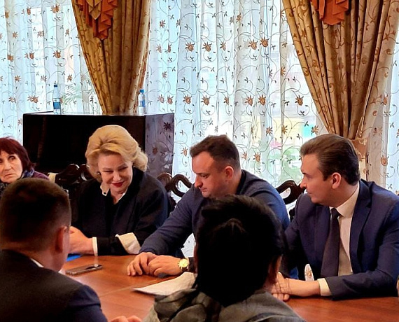 Подмосковные соратники провели акцию "РОДИНА - детям" и оказали помощь беженцам из Донбасса