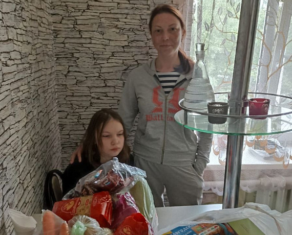 Раменское отделение партии в Подмосковье продолжает помогать малообеспеченным семьям