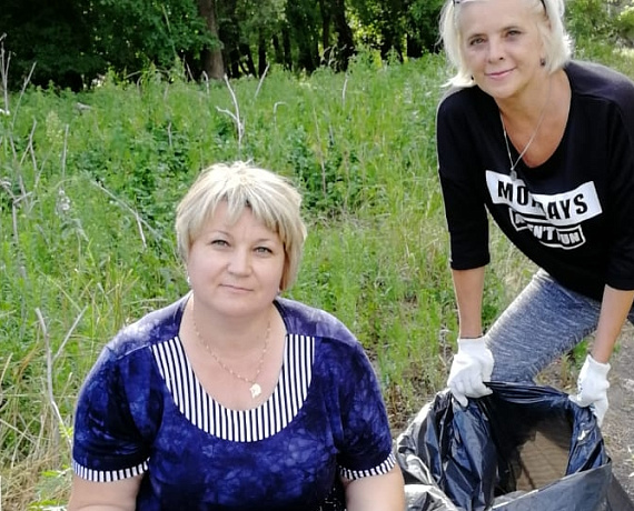 Воронежские партийцы навели порядок на территории вдоль реки Осередь