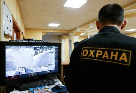 ПСКОВСКАЯ "РОДИНА": ШКОЛАМ НУЖНЫ НЕ ОХРАННИКИ, А ПСИХОЛОГИ