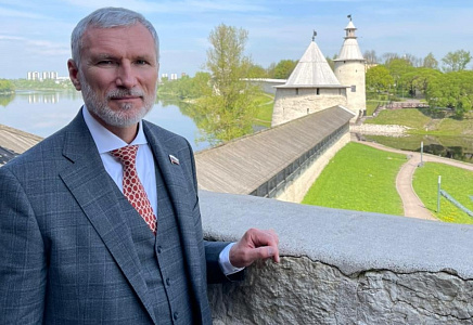 Алексей Журавлев: Каждые 100 лет России приходится воевать с Европой