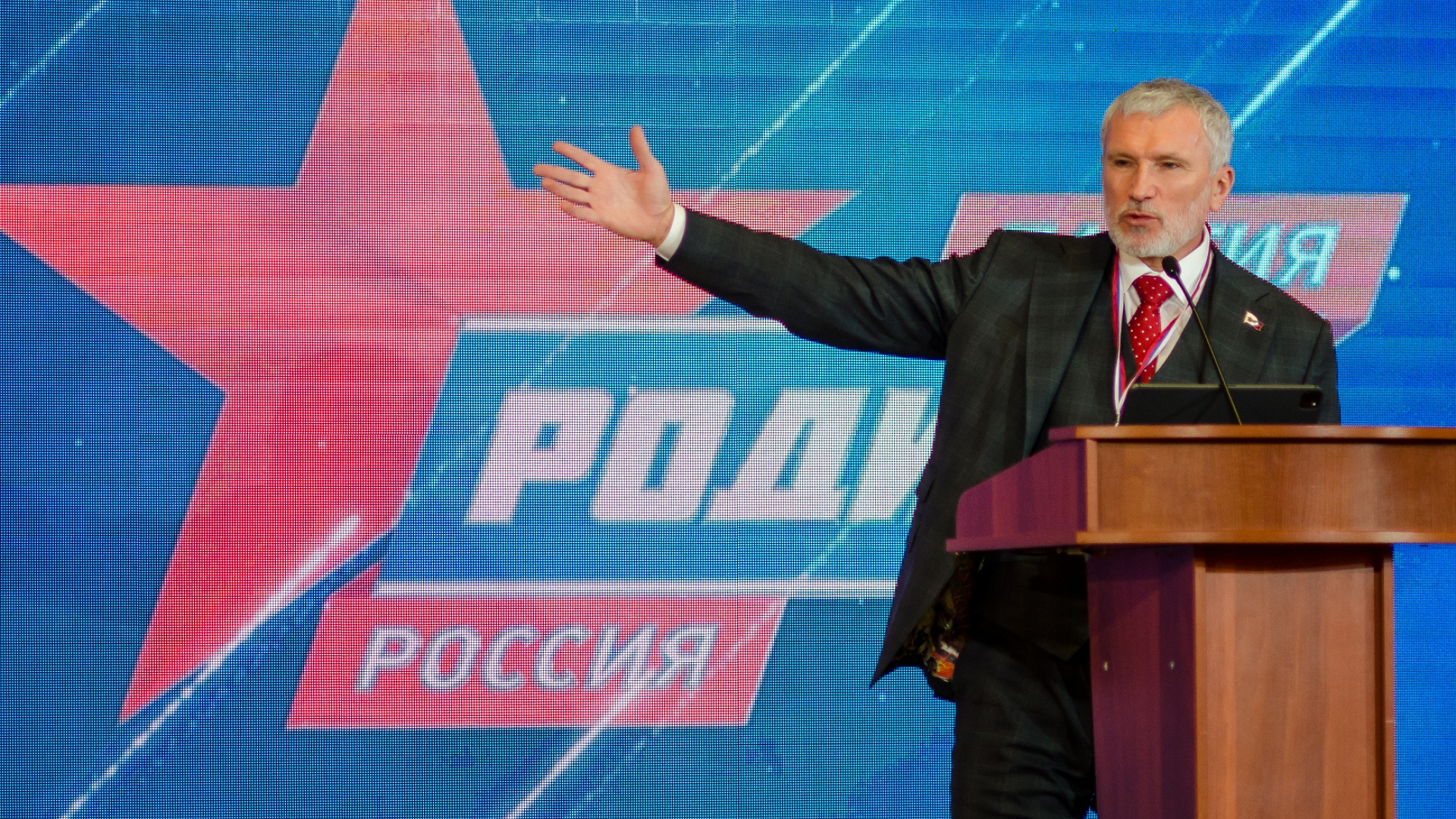 Журавлев: Все эти вражеские "голоса" и "волны" давно уже пора прикрыть!
