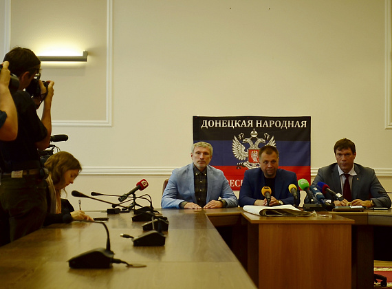 Алексей Журавлёв в Донецке: пресс-конференция, общение с прессой, интервью (часть 2), 12 июня 2014 г.