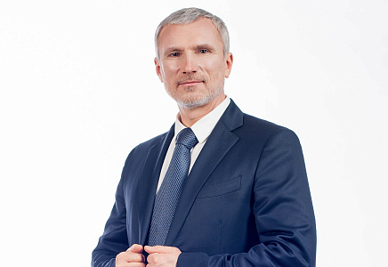 Алексей Журавлев: Корону Елизаветы II нужно вернуть в Россию!