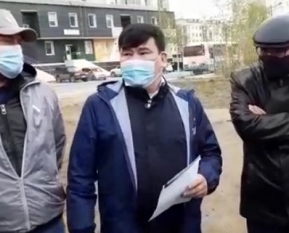 "РОДИНА" В ЯКУТСКЕ ЗАСТУПИЛАСЬ ЗА НАСИЛЬНО ВЫСЕЛЯЕМЫХ ЖИТЕЛЕЙ ВЕТХОГО ДОМА