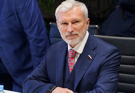 Журавлев: Украинские инициативы заключаются только в слове "дай"