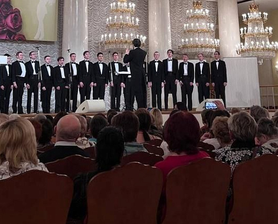 Подмосковная команда партии "РОДИНА" отметила "День матери" сразу на двух площадках