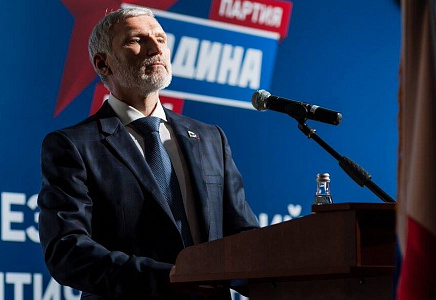 Алексей Журавлев: ЕГЭ надо отменять, а не прикрывать Конституцией!