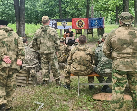 Владимир Лактюшин организовал сбор помощи для боевой добровольческой бригады "Дон"