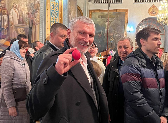 Алексей Журавлев принял участие в пасхальном богослужении в Мичуринске, 24.04.2022