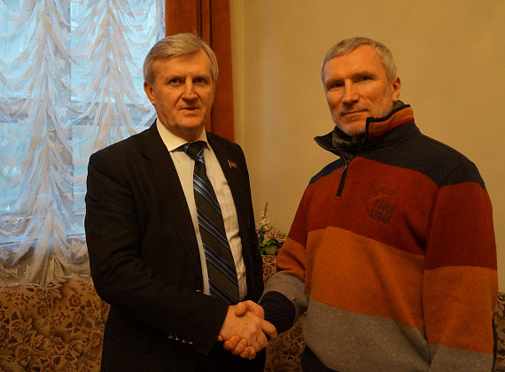 Встреча Алексея Журавлёва с министром культуры ДНР Александром Парецким и министром образования ДНР Игорем Костенком, 30.01.2015