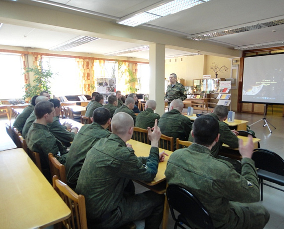 Челябинские соратники провели встречу с военнослужащими