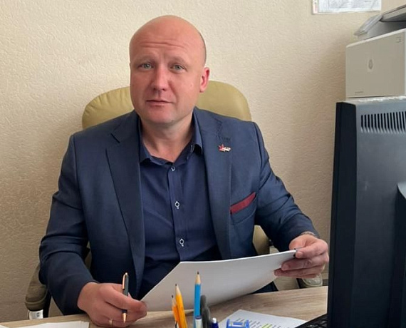 Игорь Борисов провел аттестацию молодых сварщиков