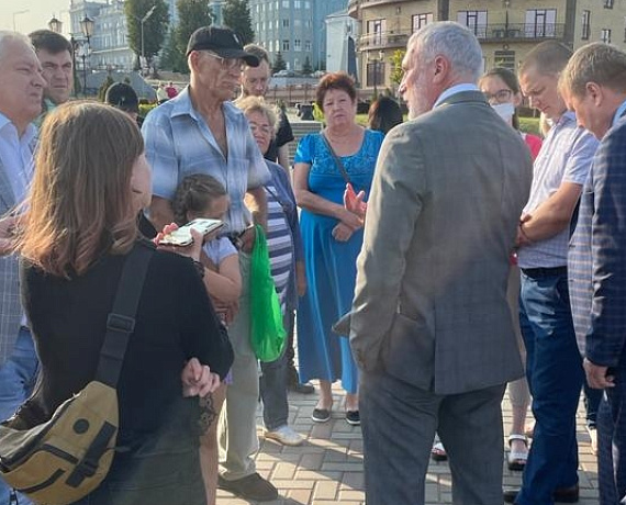 Жители Сарапула рассказали Алексею Журавлеву о проблемах города