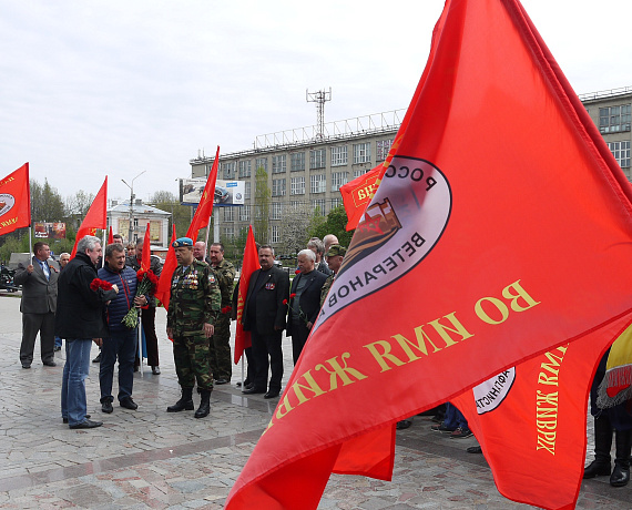 Тульская "РОДИНА" почтила память погибших в Одессе
