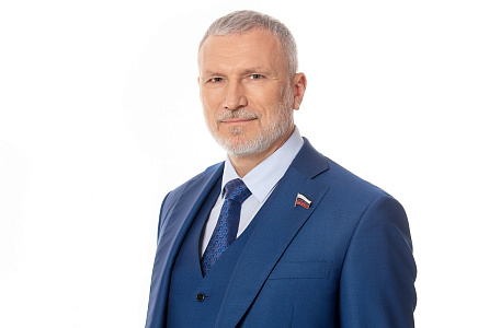 Алексей Журавлев в "РГ" призвал сделать понедельник после Пасхи выходным