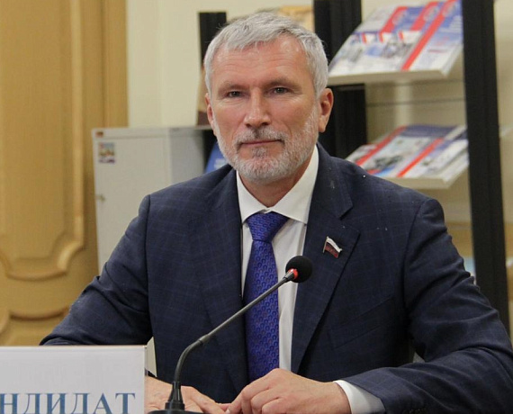 Алексей Журавлев подал документы для регистрации кандидатом на выборах Госдумы