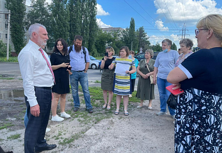 Журавлев: "РОДИНА" берет на особый контроль ситуацию с отравляющим Курск предприятием
