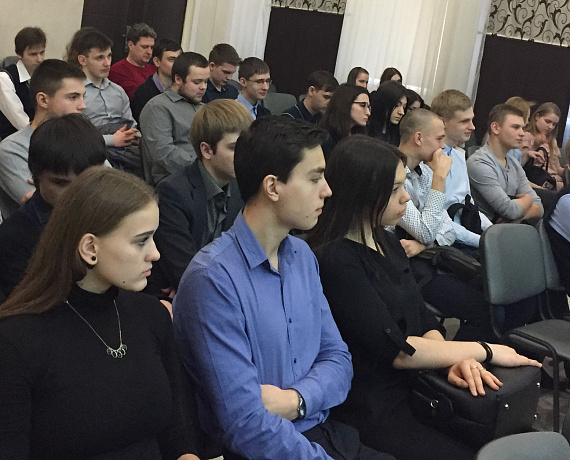 Воронежская "РОДИНА" запустила воспитательный молодежный проект "Будущее Родины"