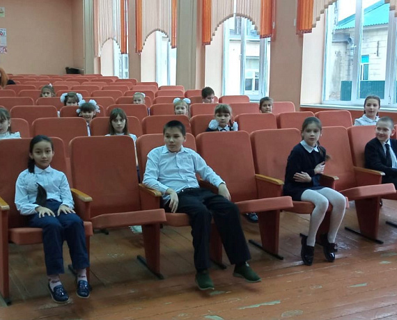 Подведены итоги конкурса рисунка ко Дню матери, который организовал депутат Госдумы Алексей Журавлев