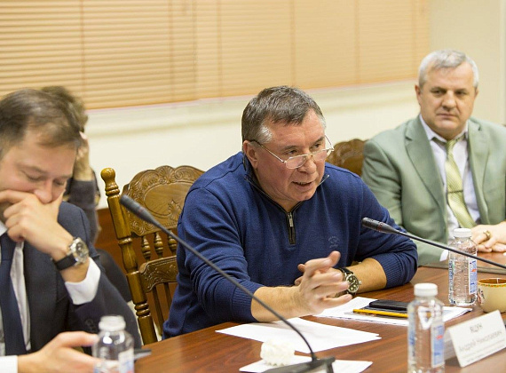 "РОДИНА" и Изборский клуб обсудили идеи будущих законопроектов в социально-экономической сфере, 29.11.2016
