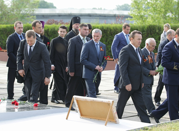 Визит российской делегации во главе с Рогозиным в ПМР, 9 мая 2014 г.