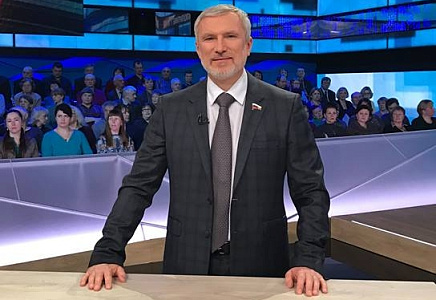 Журавлев: Вашингтон надорвет пупок в мании глобального доминирования