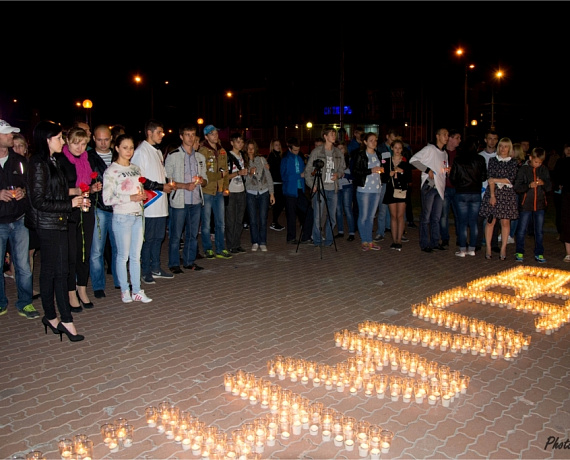 Липецкие соратники провели акцию памяти, посвящённую жертвам бесланской трагедии