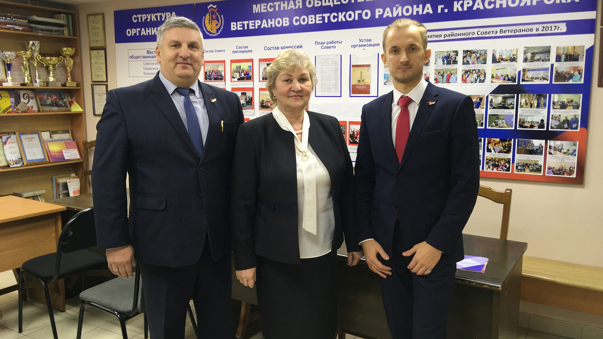 Красноярские соратники поздравили женщин-ветеранов с 8 марта