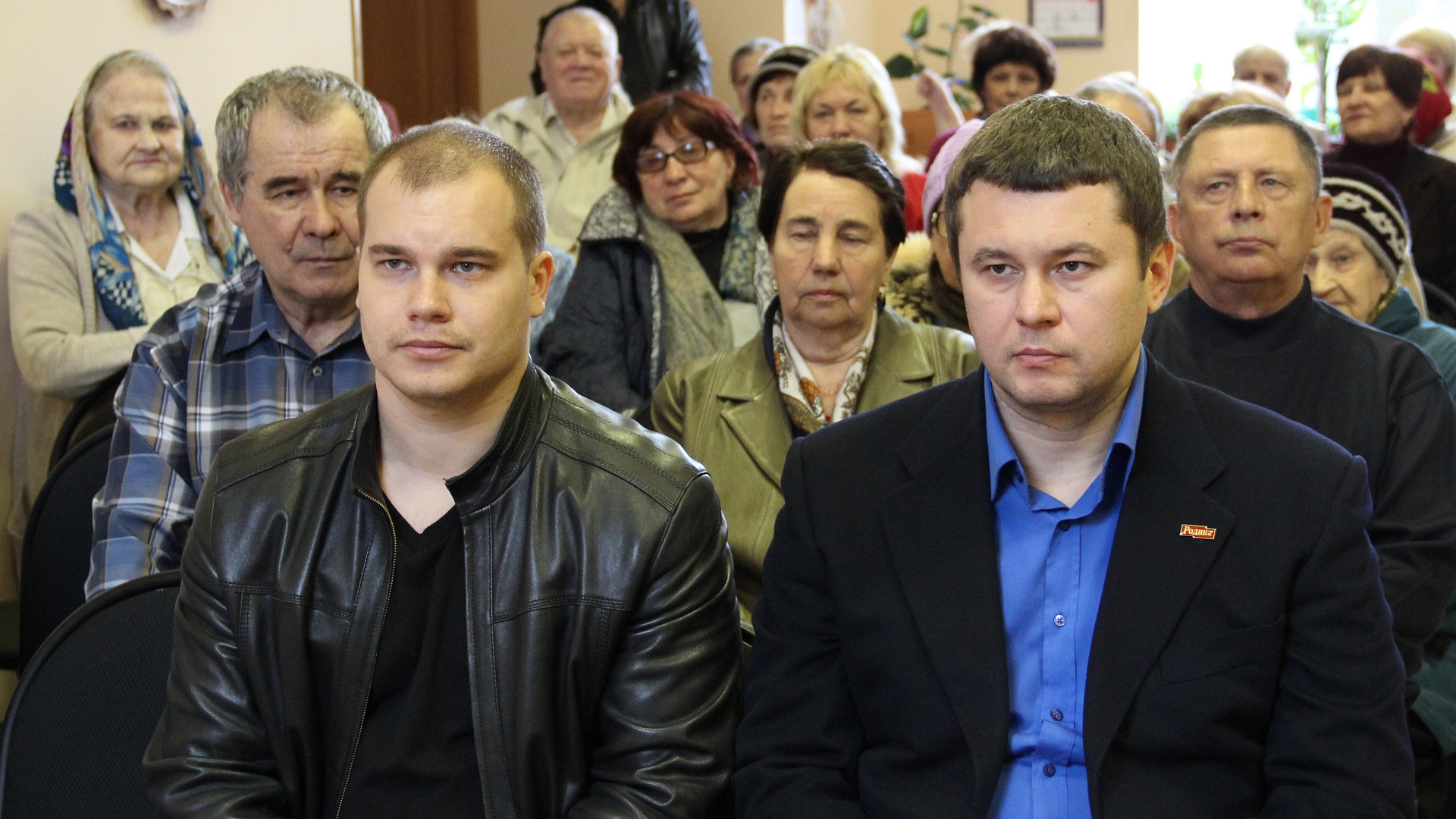 Самарские партийцы поздравили ветеранов с наступающим Днём Победы