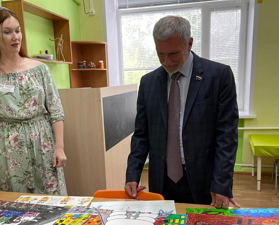 В Хабаровском крае родители детей-инвалидов рассказали Журавлеву о своих проблемах