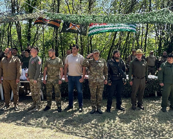 Алексей Журавлев посетил родную интербригаду "Пятнашка" в день ее десятилетия