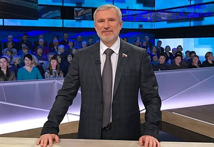 Лидер "РОДИНЫ": Блогер-фюрер совсем зазвездился