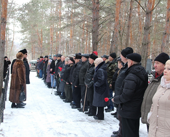 Самарская "РОДИНА" почтила память советских воинов, не вернувшихся из Афганистана