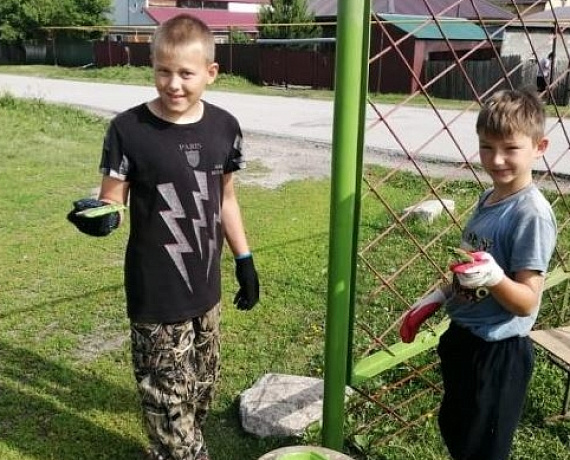 В Новосибирске трудовые отряды школьников внесли неоценимый вклад в благоустройство Пашино