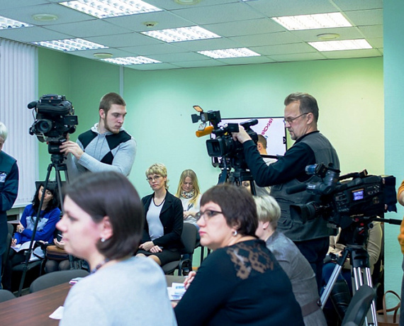 Соратники обсудили проблему кредитования в Челябинске
