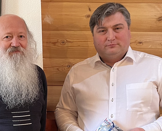 Благодаря помощи Кировской "РОДИНЫ" выходит в свет новая книга вятского писателя и врача Сергея Бражникова