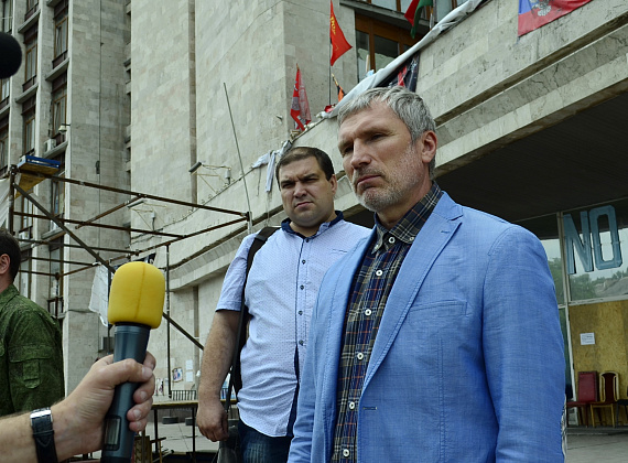 Алексей Журавлёв в Донецке: пресс-конференция, общение с прессой, интервью (часть 2), 12 июня 2014 г.