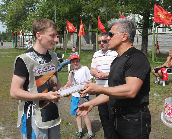 В Омске прошёл первый ежегодный турнир по мини-футболу на кубок партии "РОДИНА"