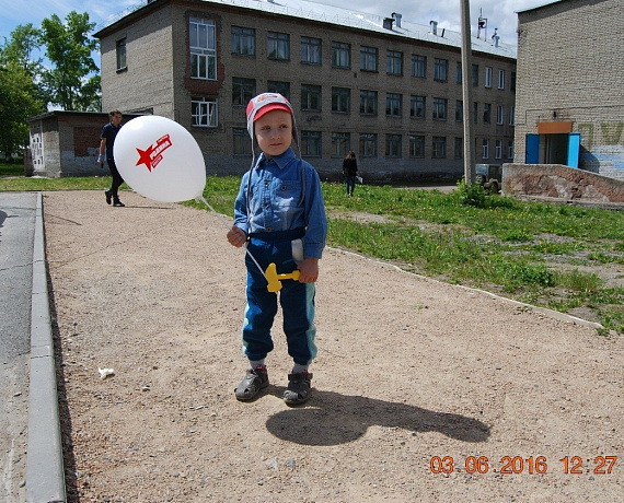 Новосибирские партийцы провели спортивный праздник
