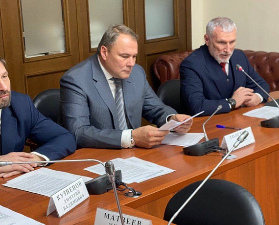 Журавлев и Шинкаренко приняли участие в совещании в ГД по профилактике преступности мигрантов