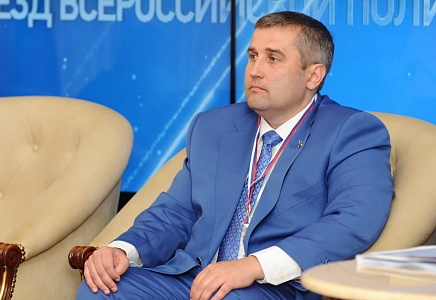 Рылеев: Скоро придется потесниться как пешеходам, так и автомобилистам