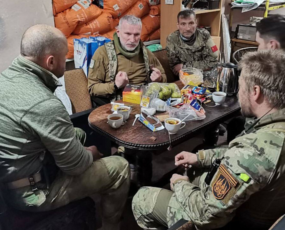 День Великой Победы Алексей Журавлев встретил на передовой в Донбассе