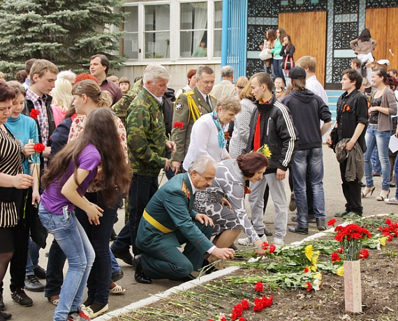Челябинские родинцы почтили память Героя России